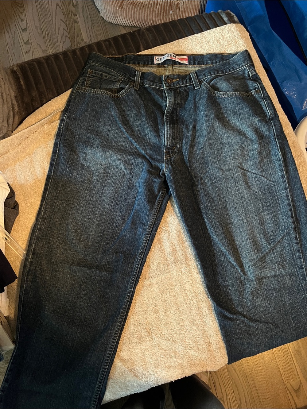 Denizen from Levi's Men's Dark Blue Relaxed Jeans